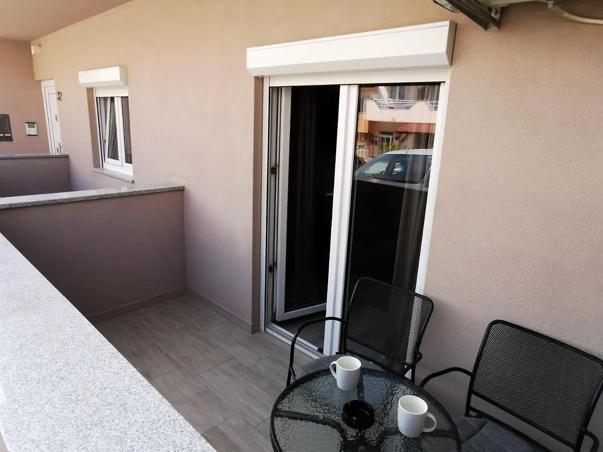 Frane Apartment Pula